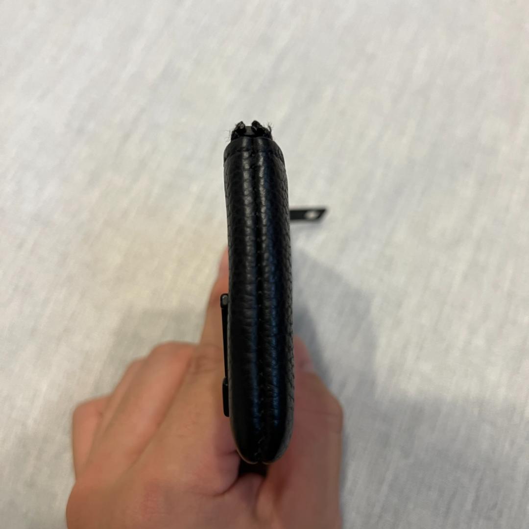 Louis Vuitton ブラックキーケース M81031