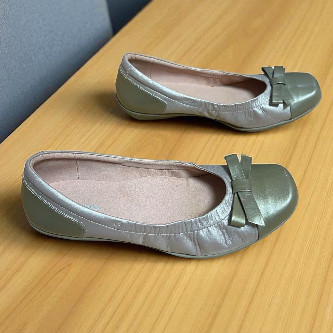 美品 pedaia アシックス エナメル レザー バレエシューズ 23.5