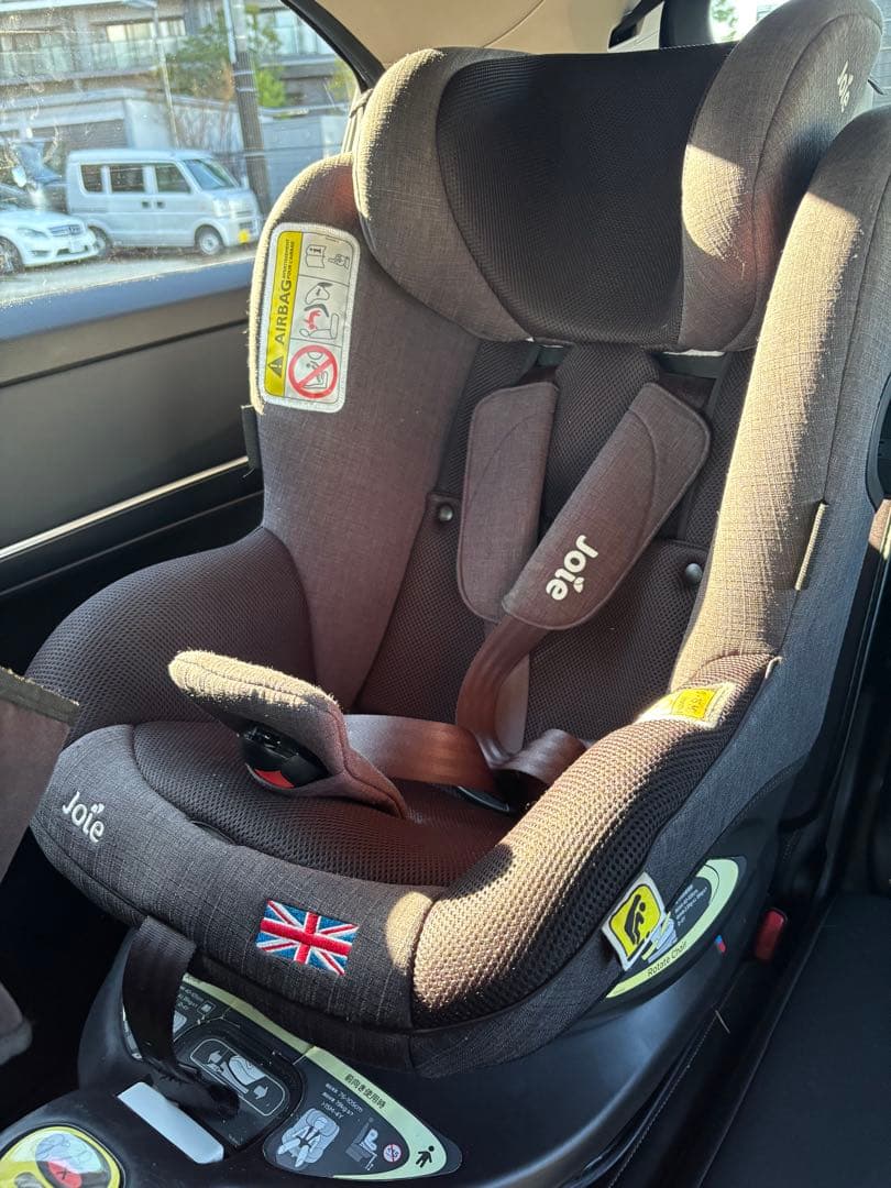 Joie車用チャイルドシートブラック R129 世界レベルで安全を認められた製品
