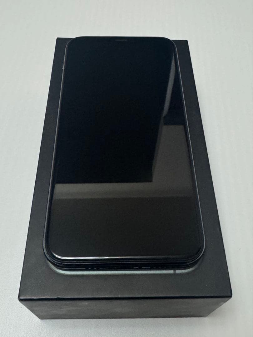 iPhone 11 Pro 64GB ミッドナイトグリーン　Simフリー