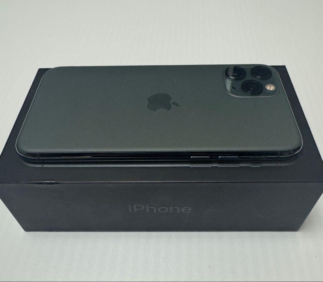 iPhone 11 Pro 64GB ミッドナイトグリーン　Simフリー