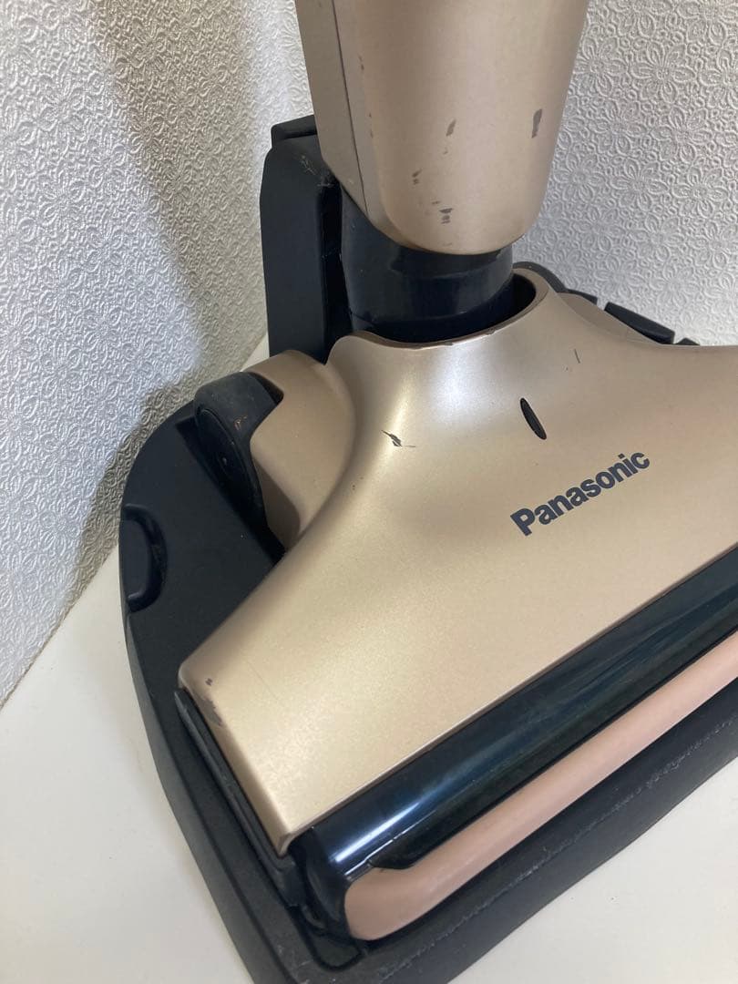 Panasonic コードレス スティック掃除機 MC-BU110J-T