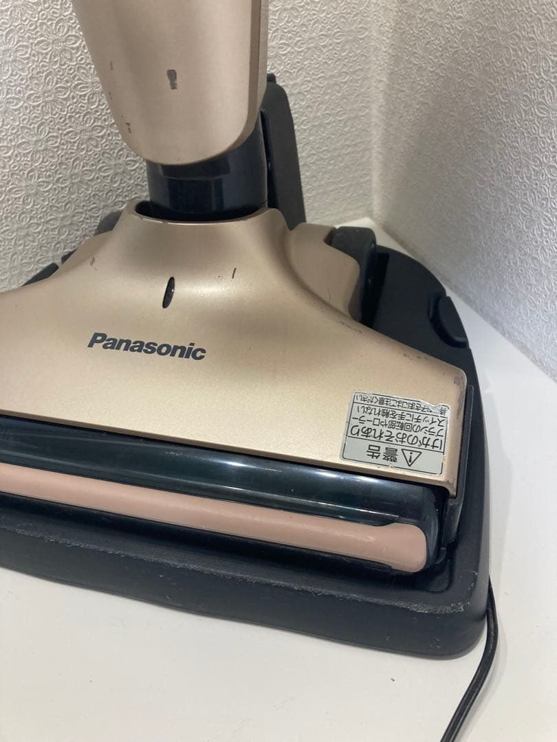 Panasonic コードレス スティック掃除機 MC-BU110J-T
