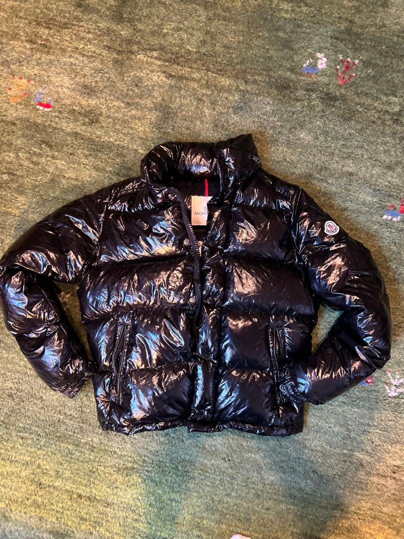 MONCLERダウンジャケット