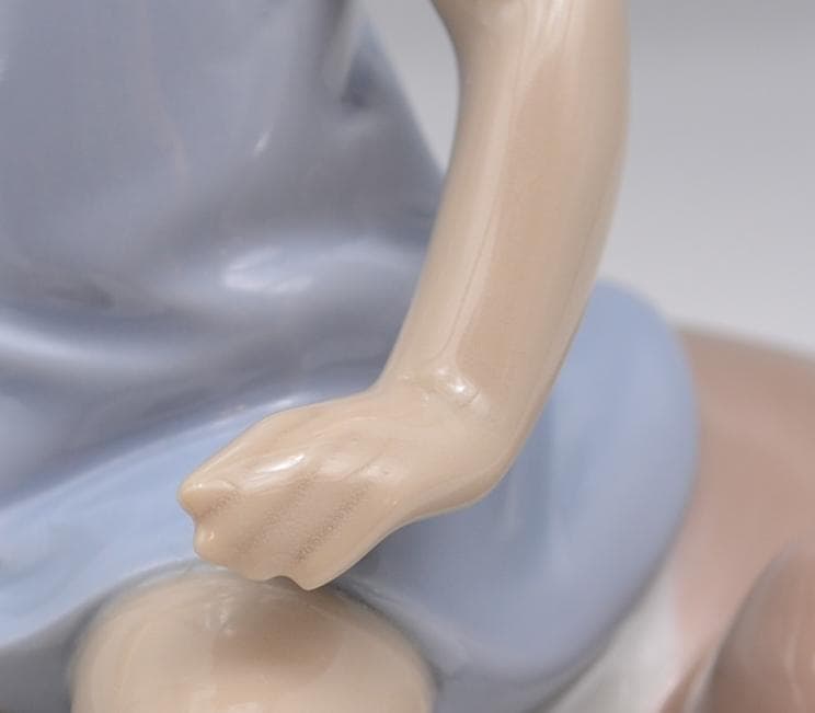 マスティフと遊ぶ　＃6229　★リヤドロ　スペイン　ポーセリン　絶版 ご成約済み