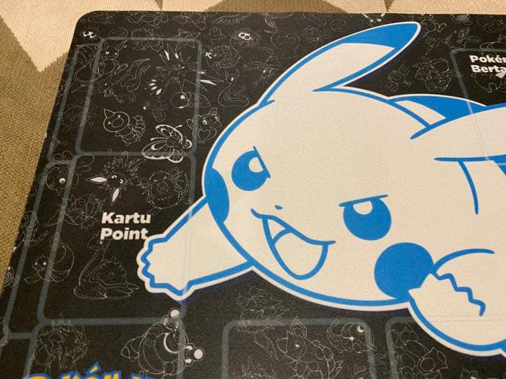 【国内未発売】ピカチュウ　プレイマット　 プレマ　海外正規品