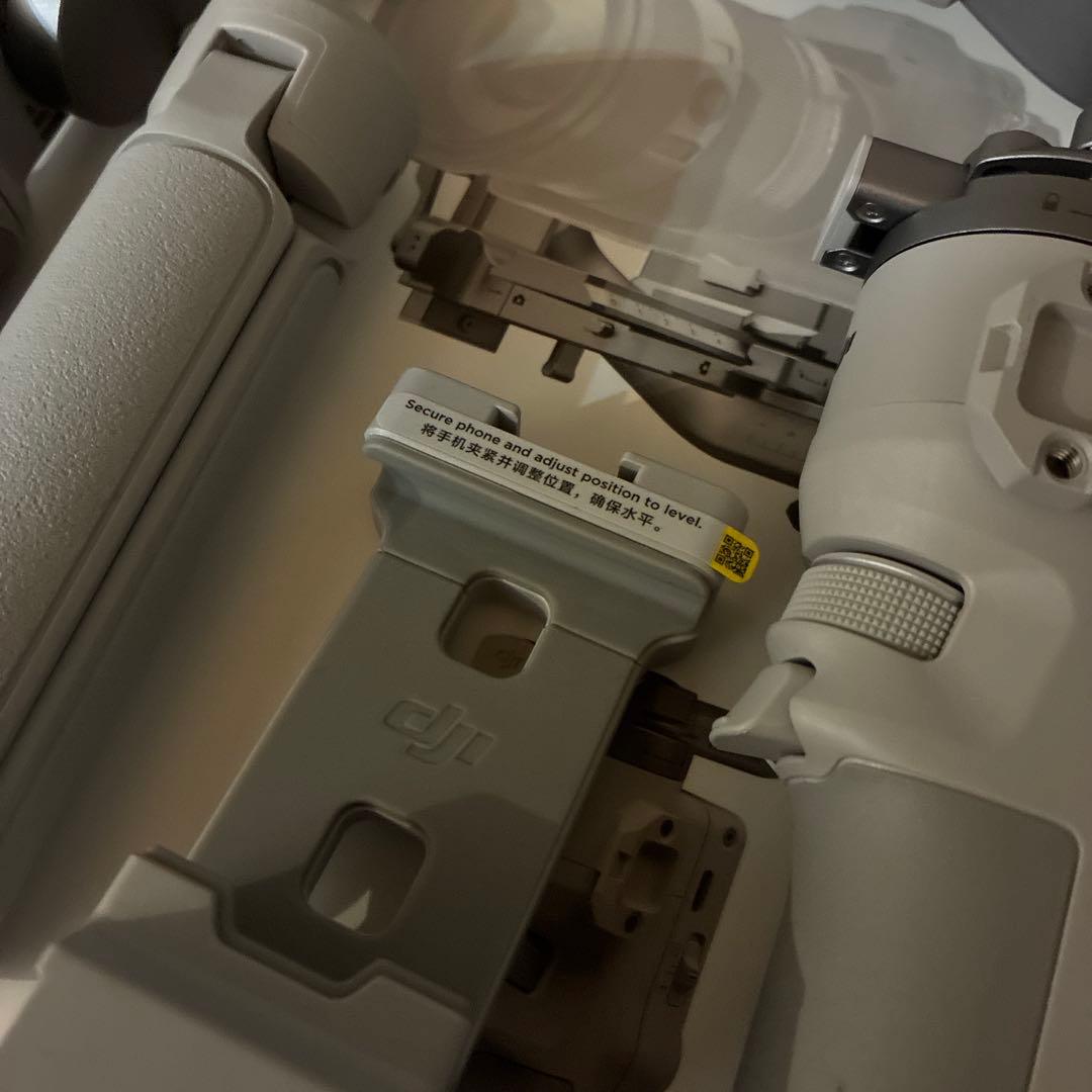 DJI RS 4 Mini クリエイター コンボ