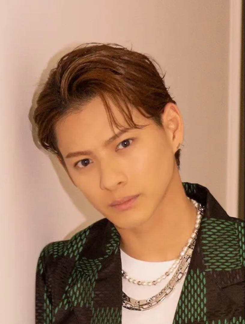 平野紫耀着用 ルイヴィトン ピアス・モノグラム パール セット3