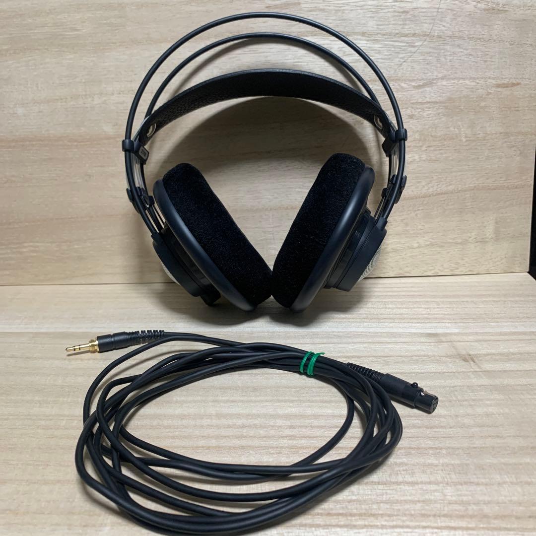 ヘッドホン　AKG(アーカーゲー) 　K702