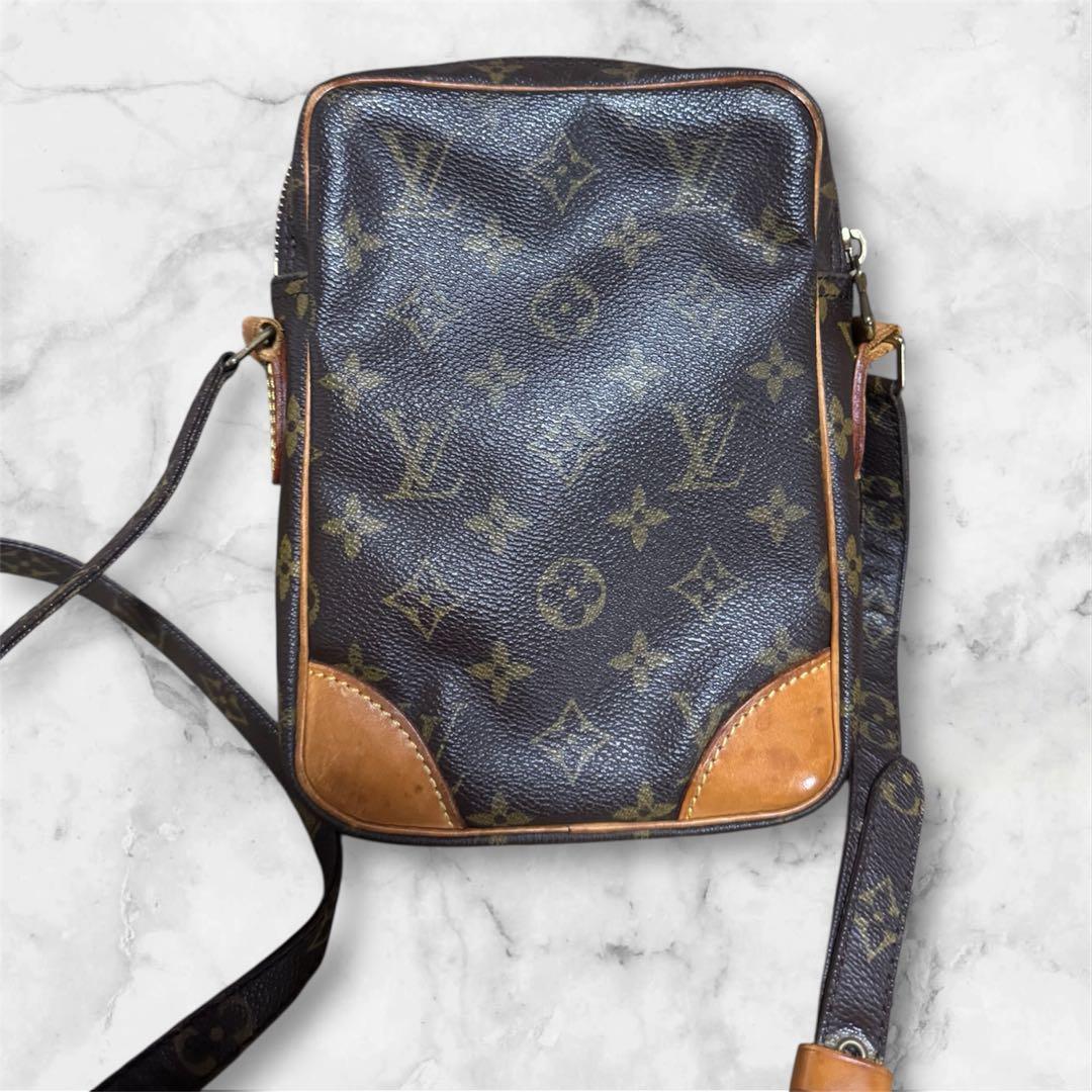 Louis Vuitton ショルダーバッグ ダヌーブ ルイ・ヴィトン