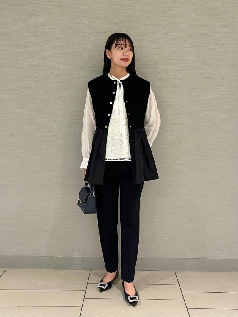 25AW スチュワートファンシー フロンタブルジレ