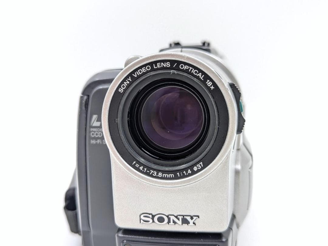 8mmテープのダビングに！ SONY ビデオカメラ CCD-TRV95 01