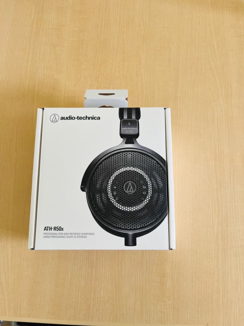 （新品開封済み）audio technica ATH-R50x開放型ヘッドホン