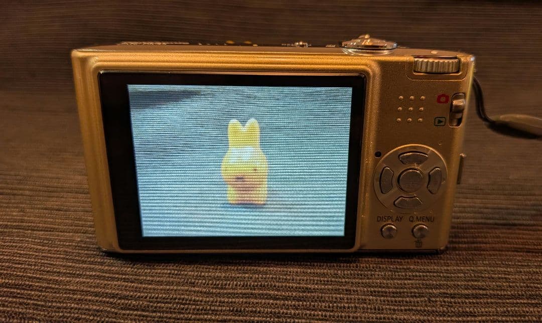 【美品】 Panasonic LUMIX DMC- FX35