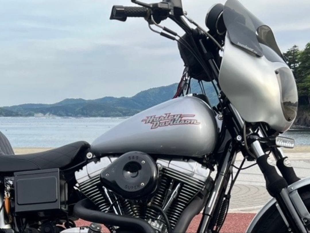 FXD ダイナ 純正タンク 〜03年 程度良好 FXDX