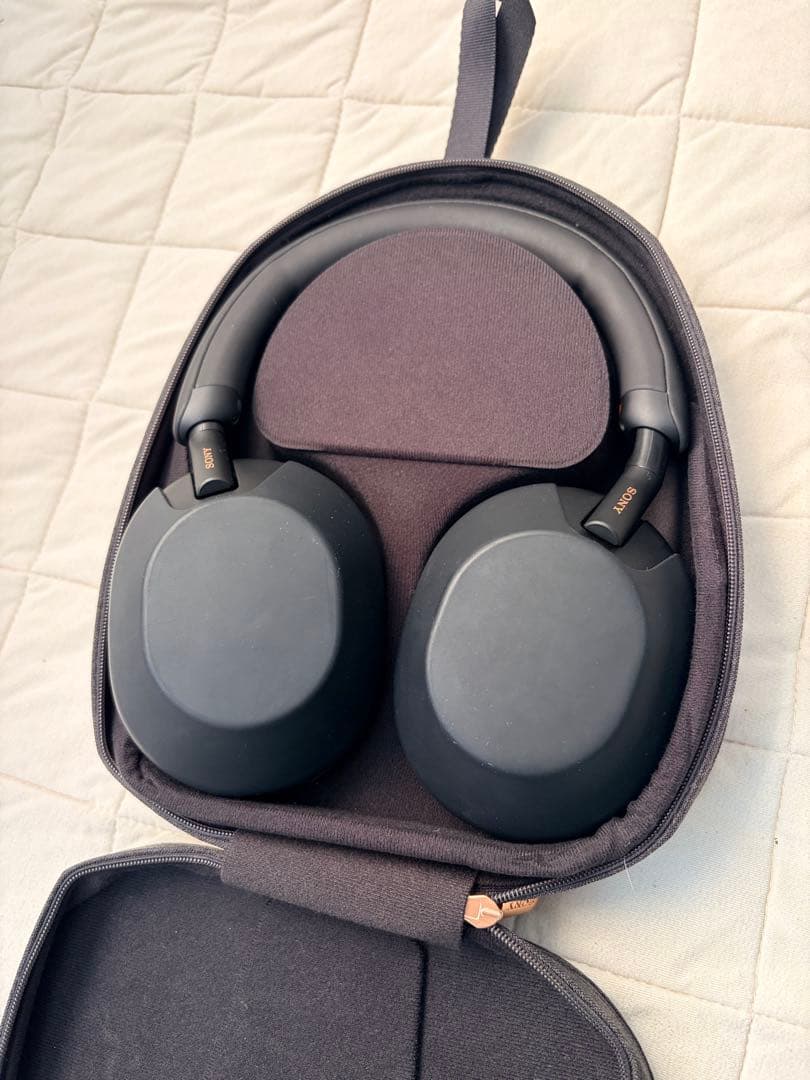 美品　SONY WH-1000XM5