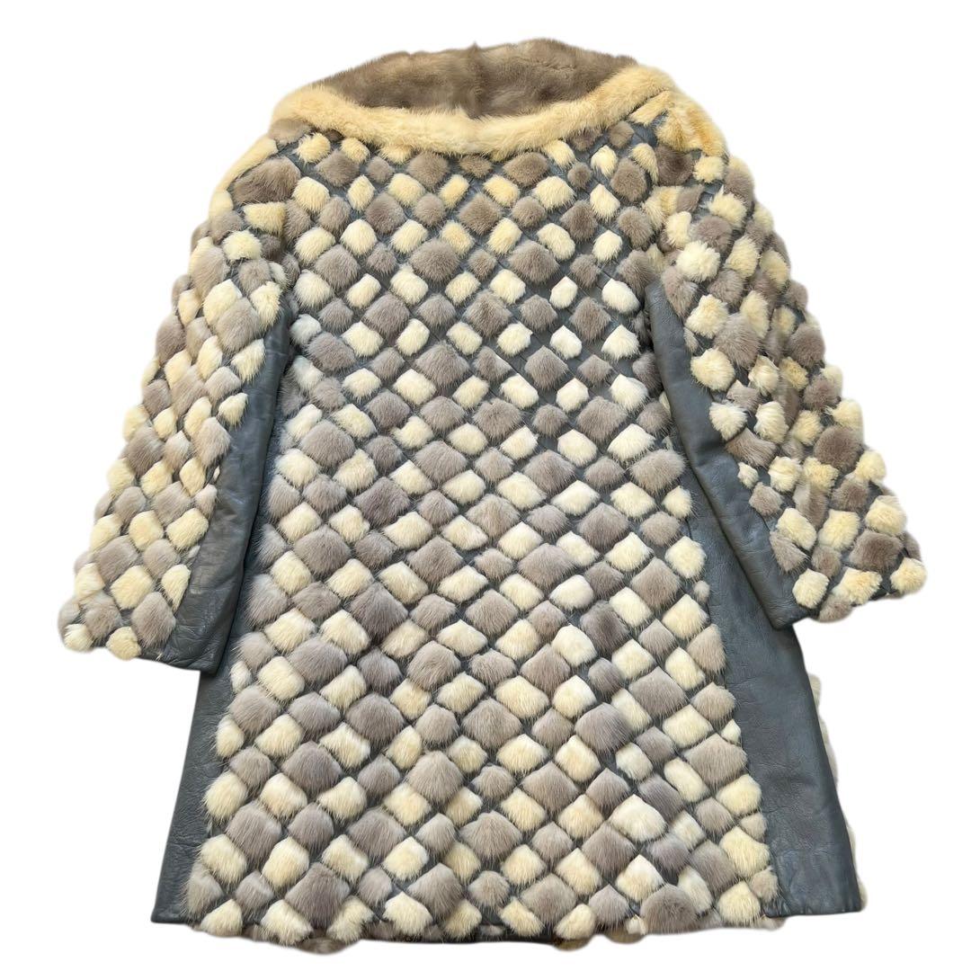 着丈80cm 希少デザイン パールミンク 染め レザーコート Aライン 裏地総柄