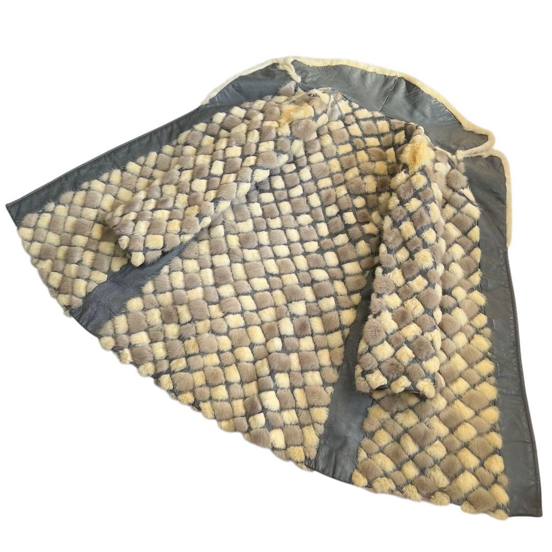 着丈80cm 希少デザイン パールミンク 染め レザーコート Aライン 裏地総柄