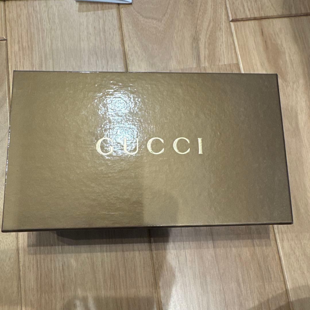 GUCCI ハート柄 長財布