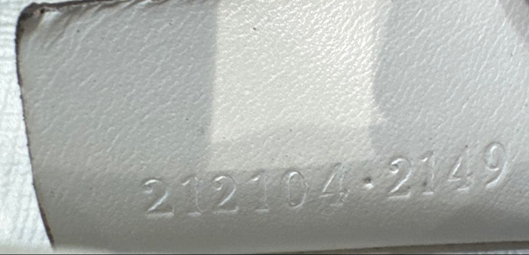 GUCCI ハート柄 長財布