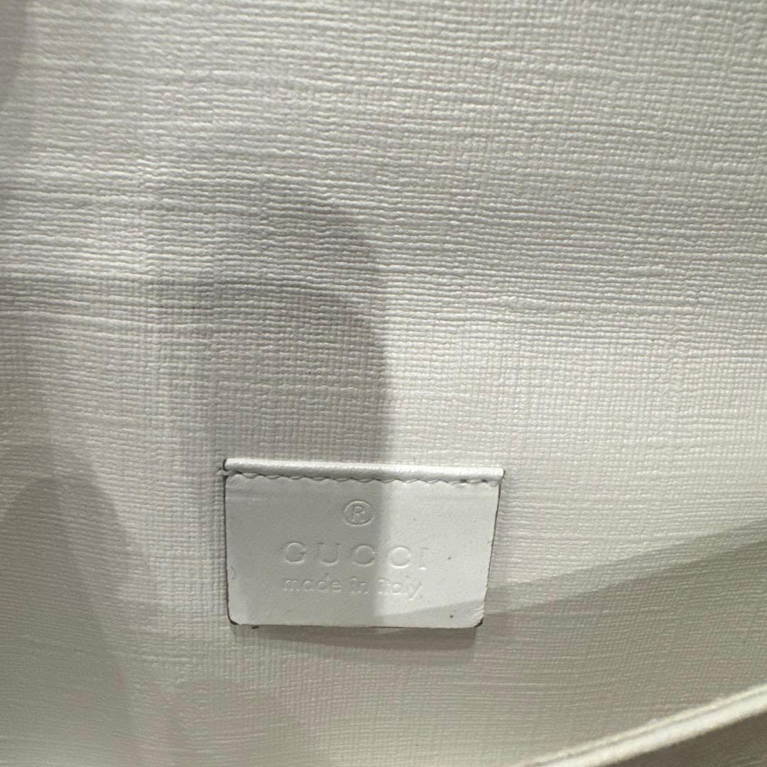 GUCCI ハート柄 長財布