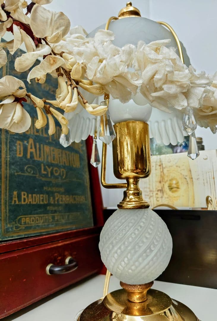 フランスアンティーク✨️布花冠・テーブルランプ ２点セット ブロカント