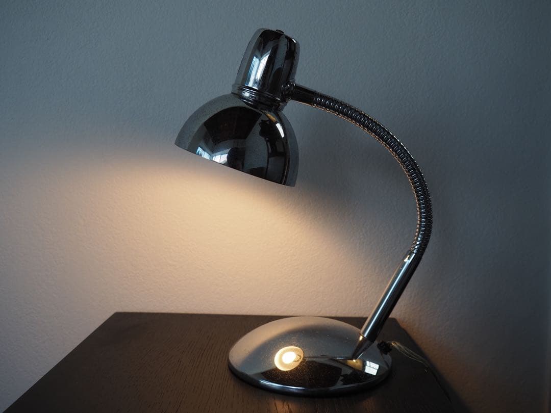 インダストリアル　テーブルランプ　ライト