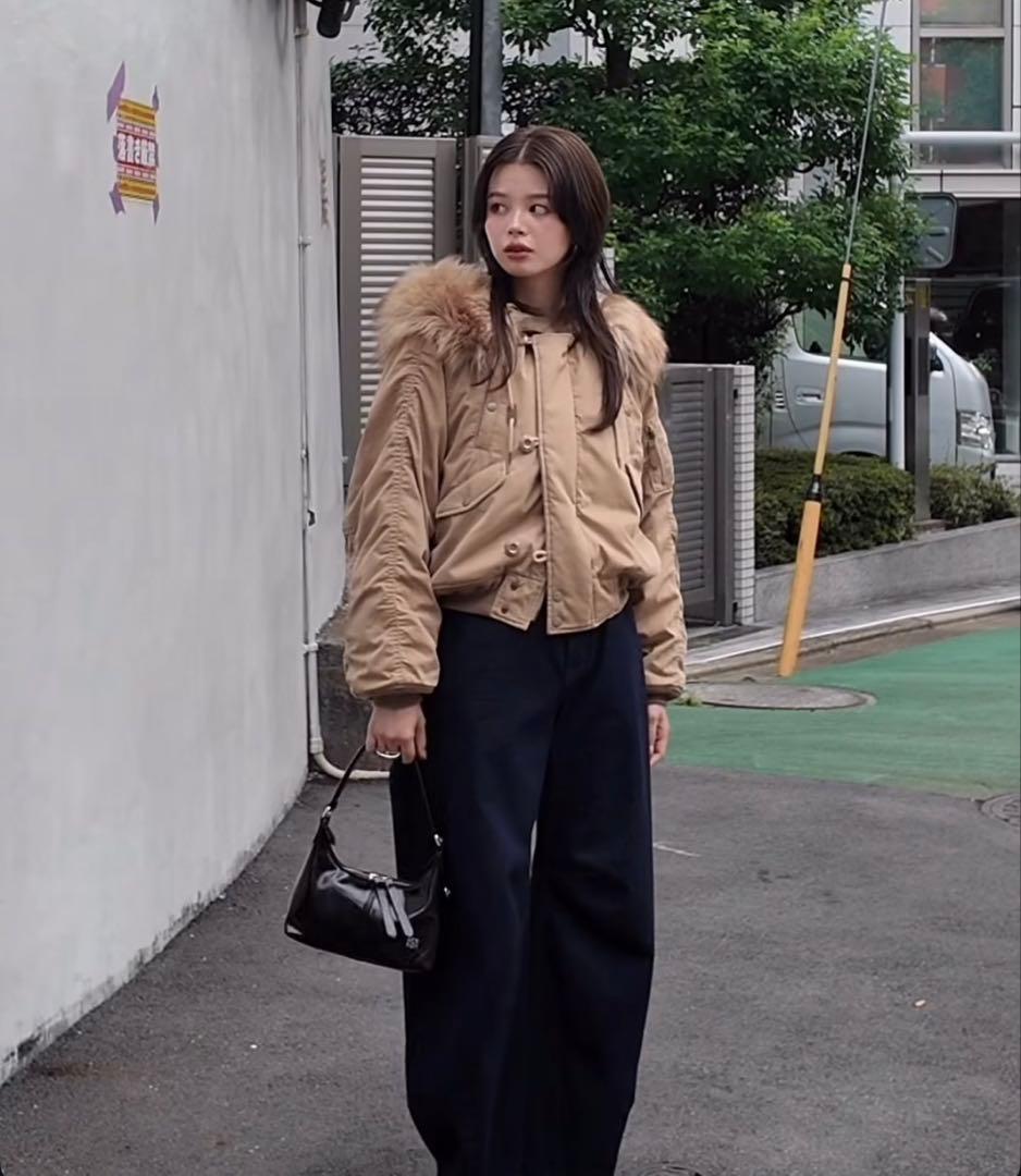 2025今季新作MOUSSY SHORT N2B ベージュ新品タグ付き完売品