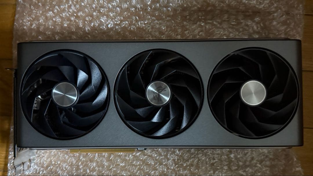 AMD Radeon 7900XTX グラフィックボード