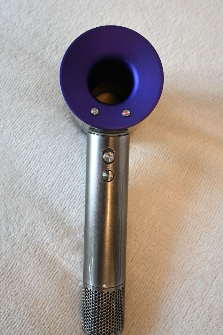 Dyson ドライヤー