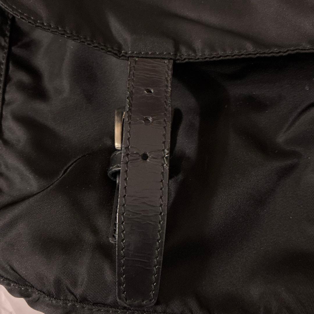 【極美品】プラダ ナイロン メッセンジャー ショルダーバッグ ブラック 三角ロゴ