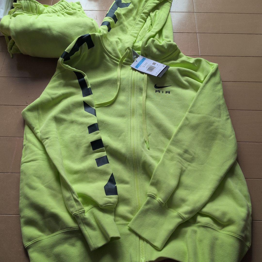 新品未使用Nike 蛍光イエロー パーカー ジョガーパンツセット M