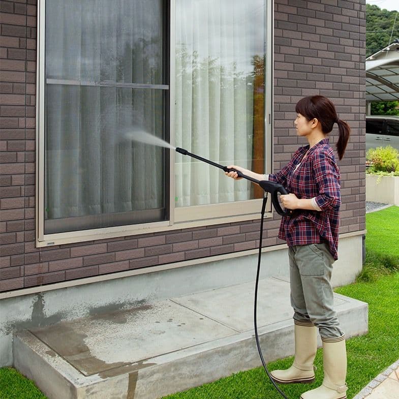 新品　KYOCERA 高圧洗浄機　AJP-1210 5.2kg コンパクト