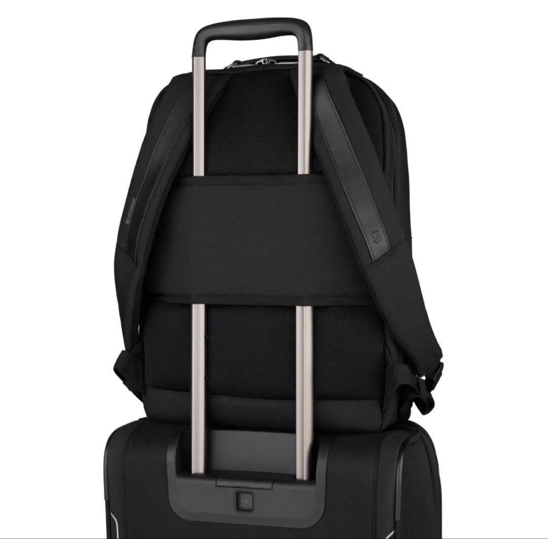 未使用級 ビクトリノックス ワークスプロフェッショナル デラックスバックパック