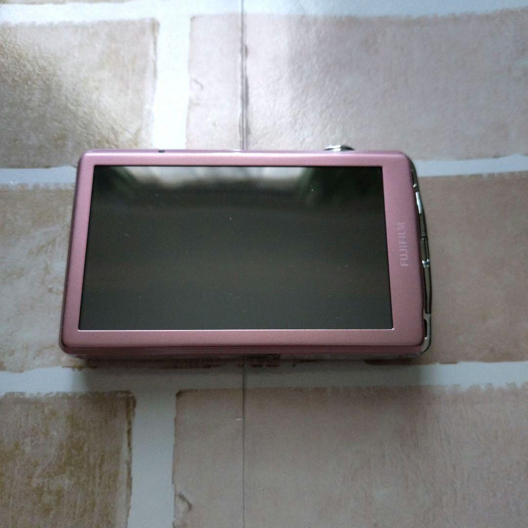 Fujifilm FinePix Z800EXR ピンク Y2K デジカメ