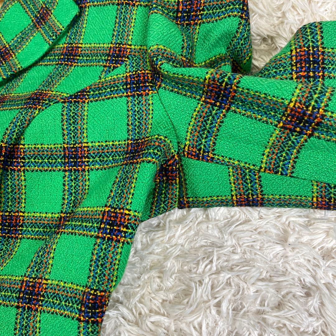 美品 ヴェルサーチ 短丈 メデューサボタン チェック柄 テーラードジャケット