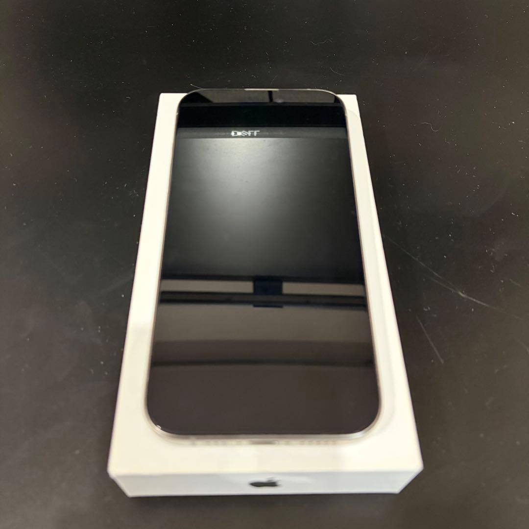 SIMフリーiPhone 15 Pro 128GB ナチュラルチタニウム