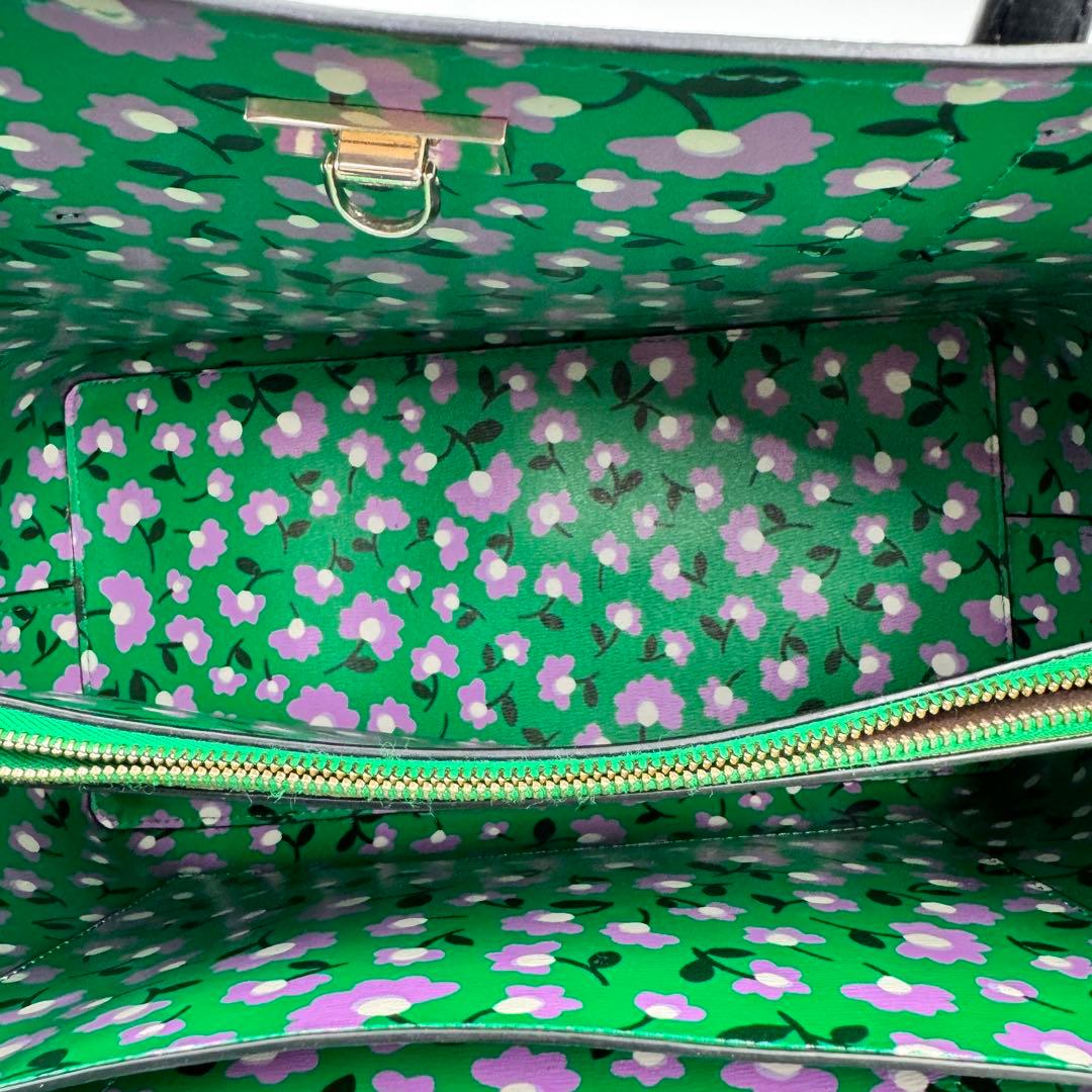 美品✨kate spade トートバッグ　ブラック　オールレザー　A4収納可能