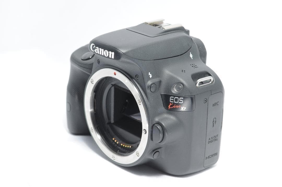 風景も家族も綺麗に❤️Canon Kiss X7✨軽量・小型で届いてすぐに使える