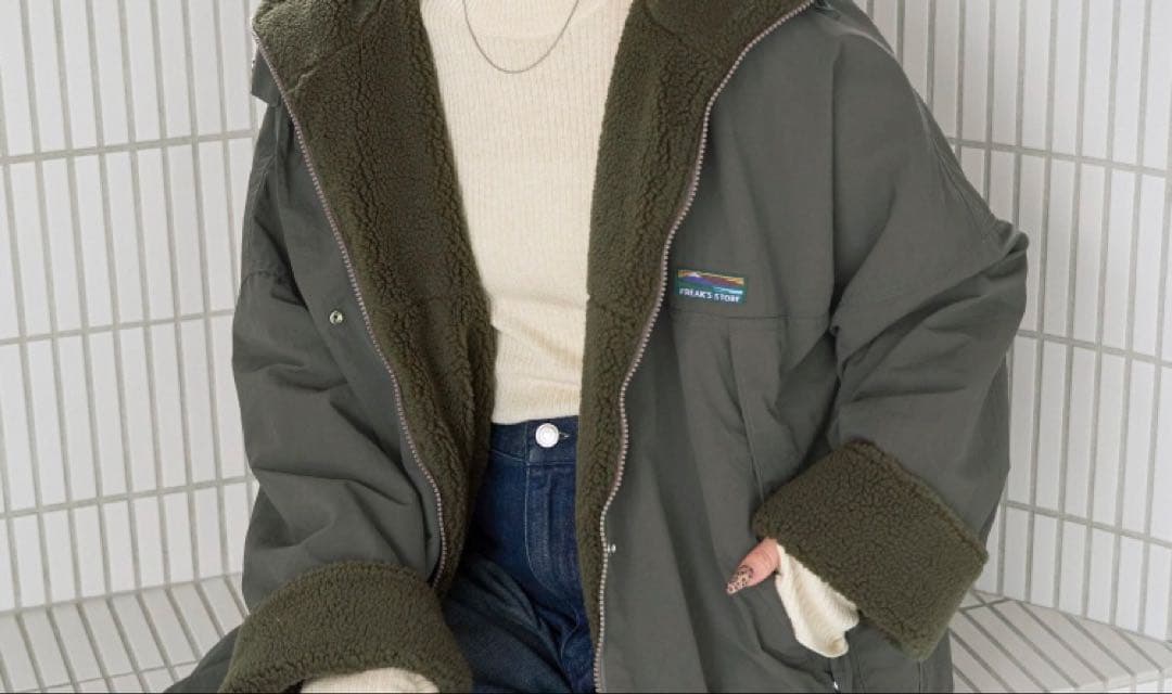 本日値下げ　FREAK'S STORE ボアリバーシブルフーディー 冬アウター