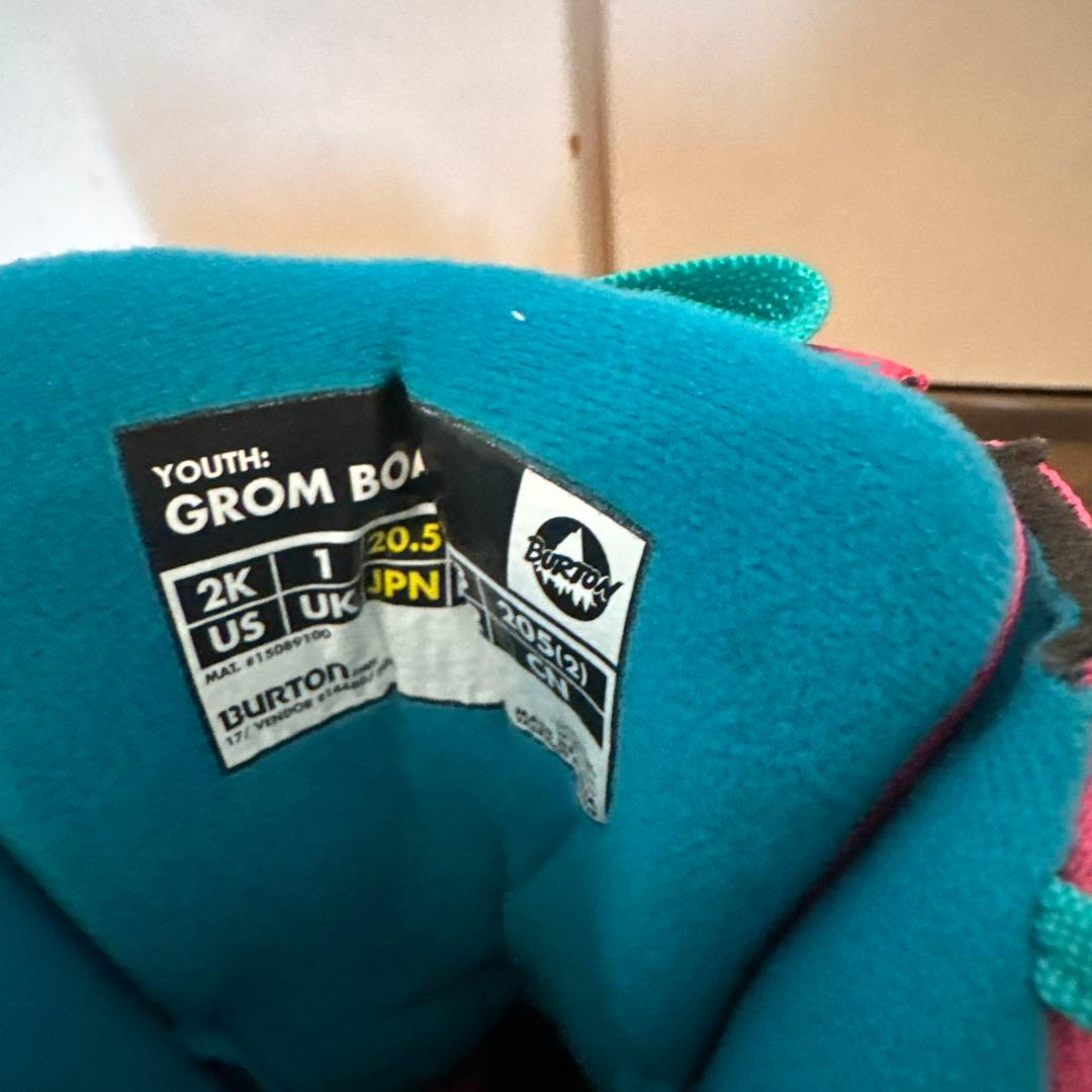 YOUTH GROM BOA BURTONキッズスノーボードブーツ　20.5㎝