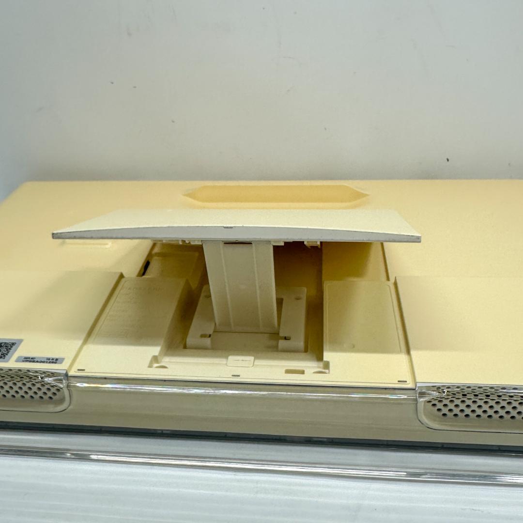 Panasonic UN-19F7-K ポータブルテレビ 19インチ