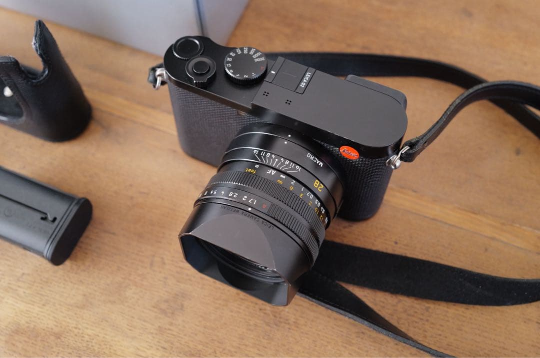Leica ライカ Q2 純正レザーケース+その他おまけ付き