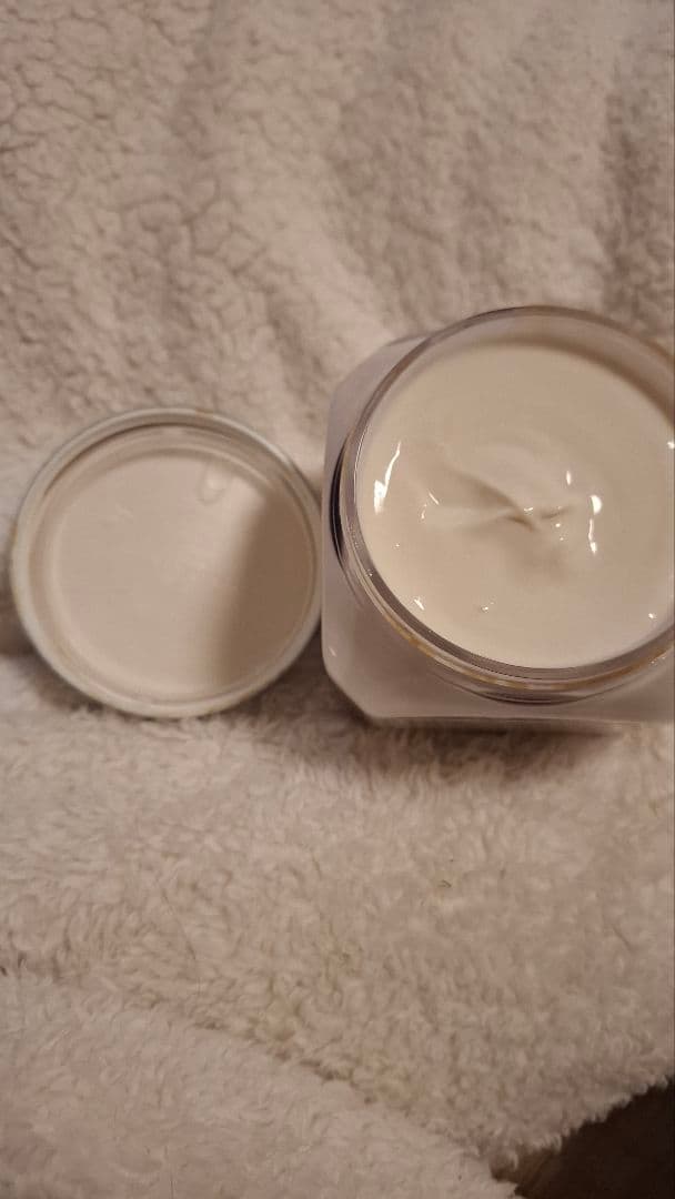 ローラメルシエ アンバーバニラ ボディクリーム 340g 1度使用