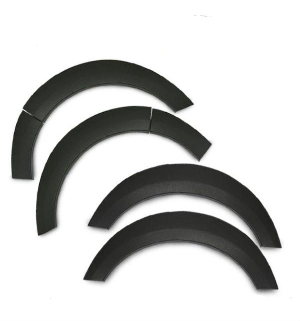 ハイエース200系 オーバーフェンダー 未塗装 ブラック