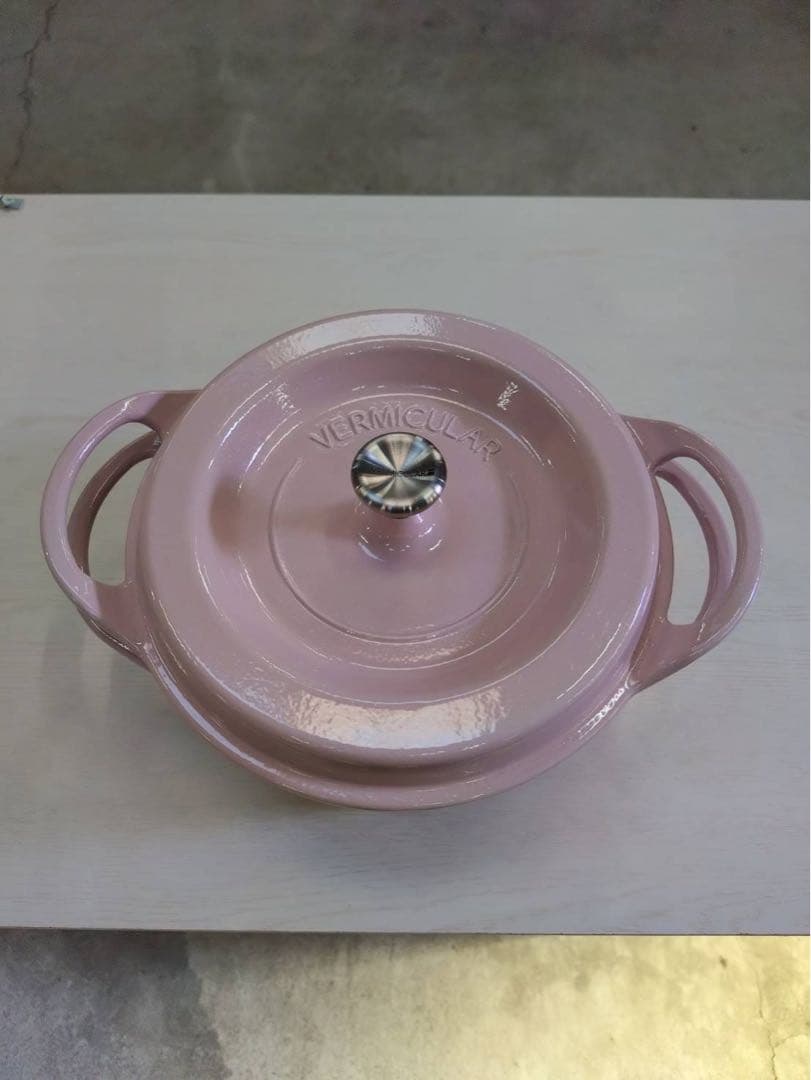 VERMICULAR ピンク ホーロー鍋 22cm