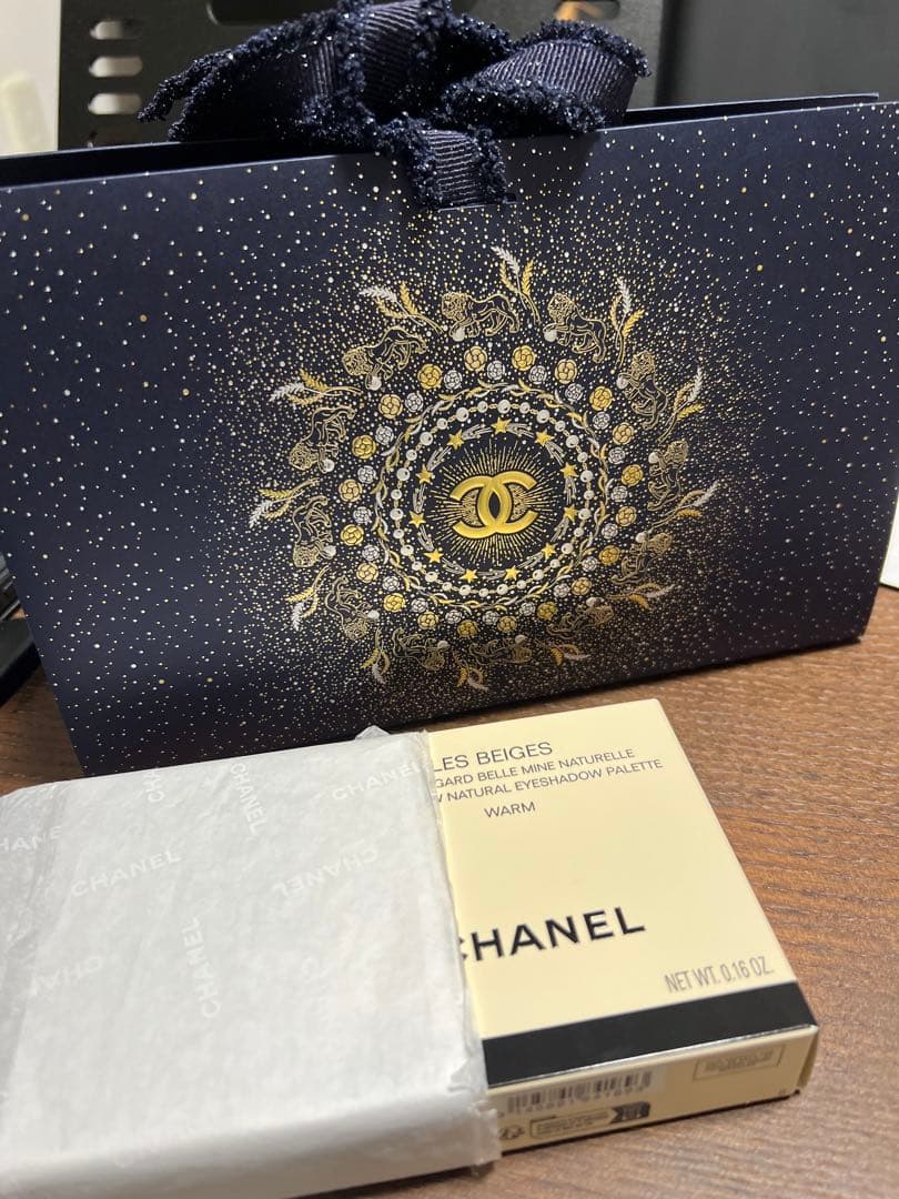 CHANEL LES BEIGES アイシャドウパレット WARM