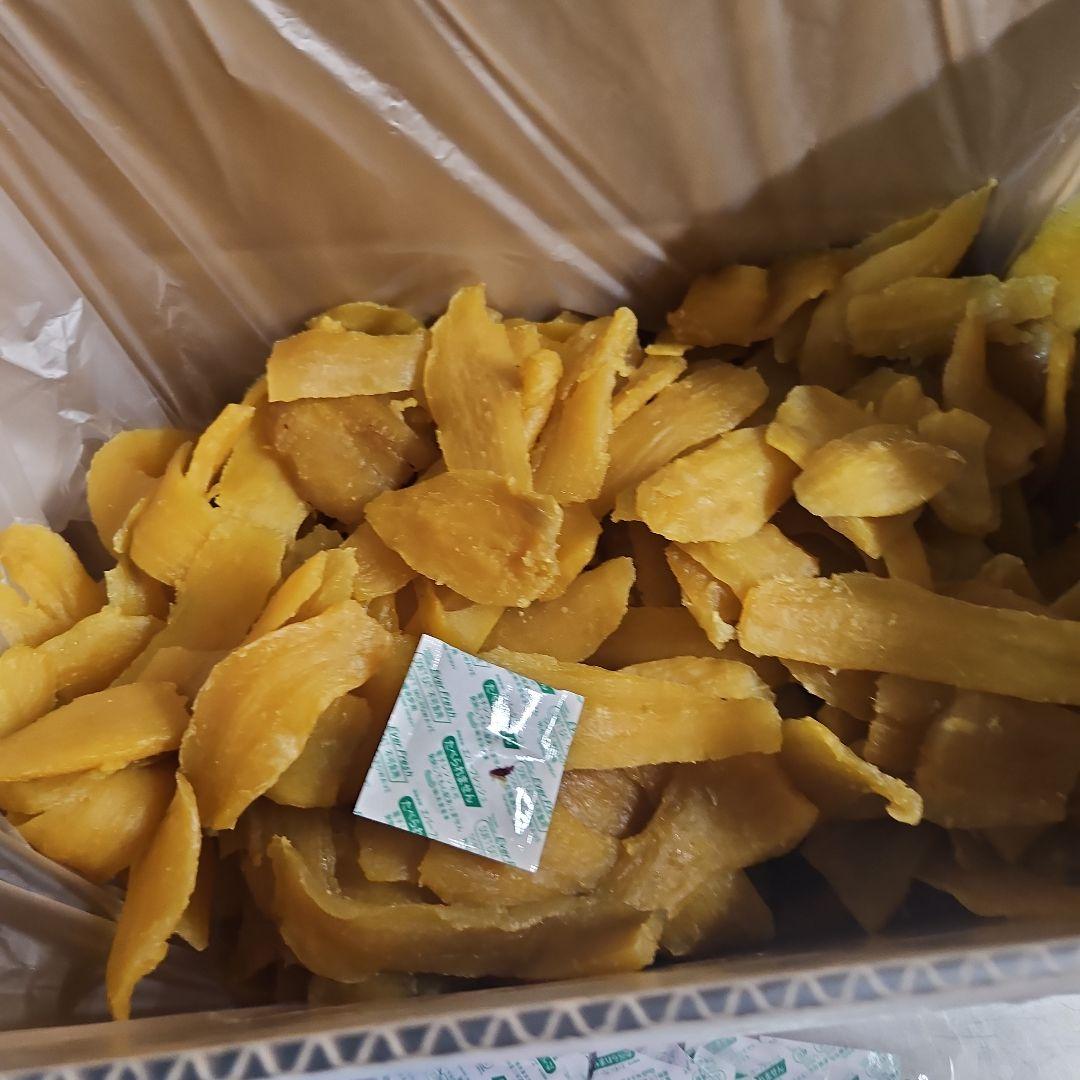 茨城県産　紅はるか　ほしいも切り落としせっこう規格なし10キロ箱込み