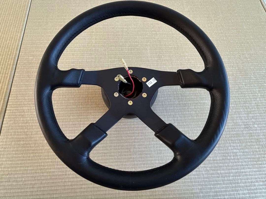 スバル　レガシィ　momoステアリング　当時物　流用に