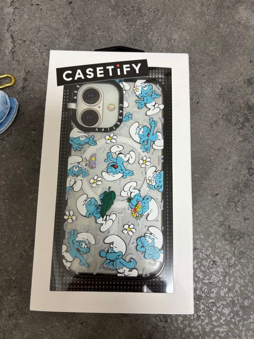 CASETiFY スマーフ　iPhone 16ケース